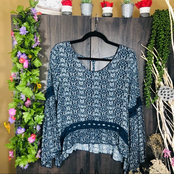 _🌼3/$30🌼Vintage Havana Printed Long Sleeve Open Back Top Medium - Picture 3 of 16